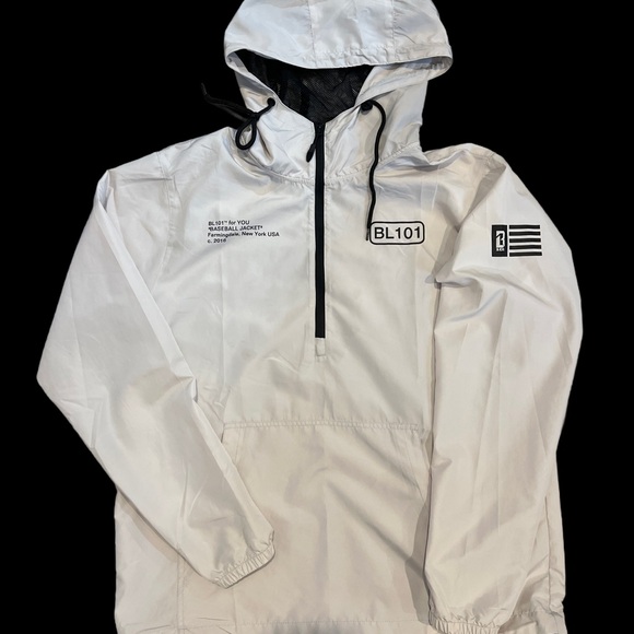 Baseball Lifestyle 101 Other - NWOT Baseball Lifestyle 101 Men's White Off White/Cream “Ghost Windbreaker”